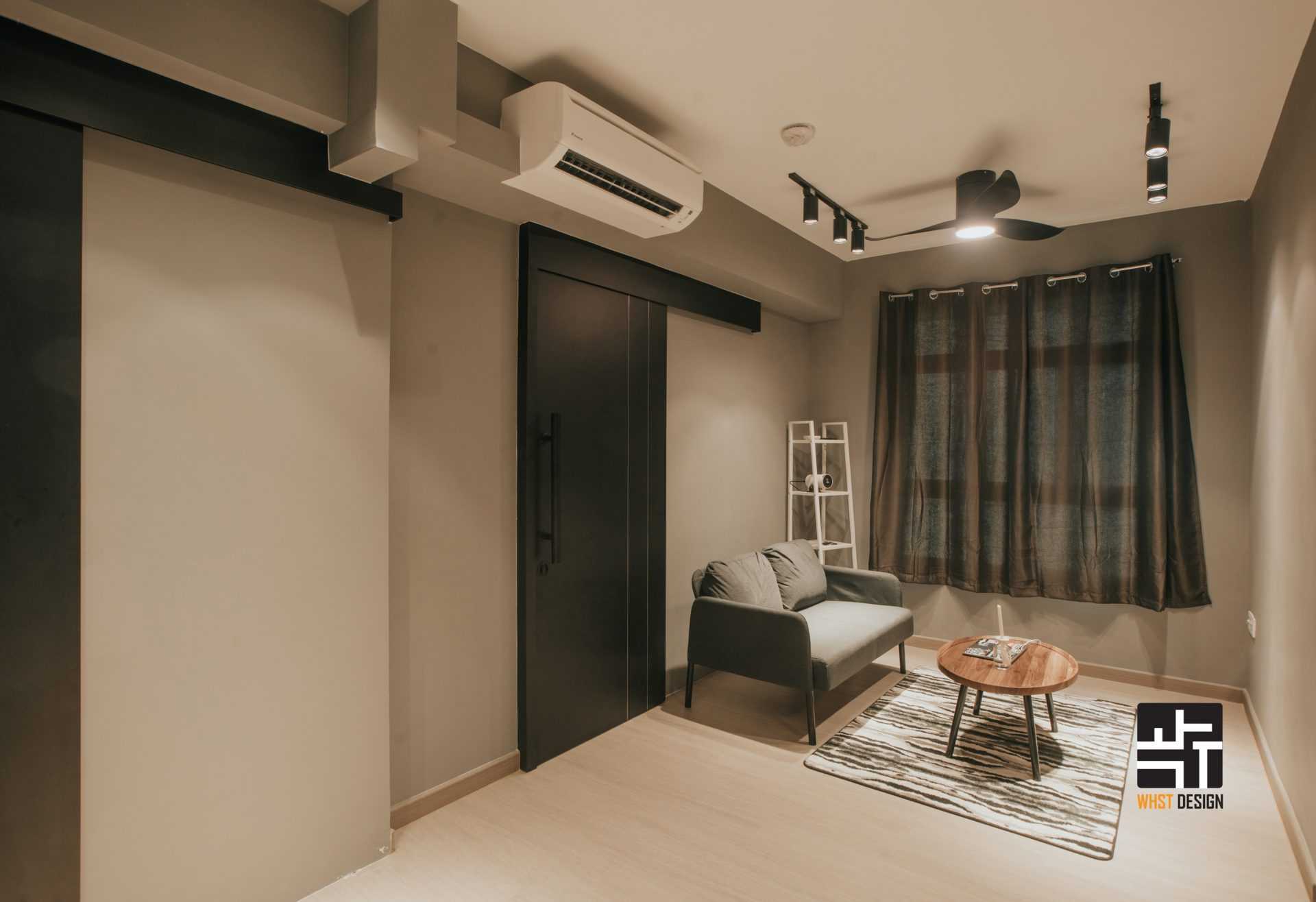 323A Tengah Drive