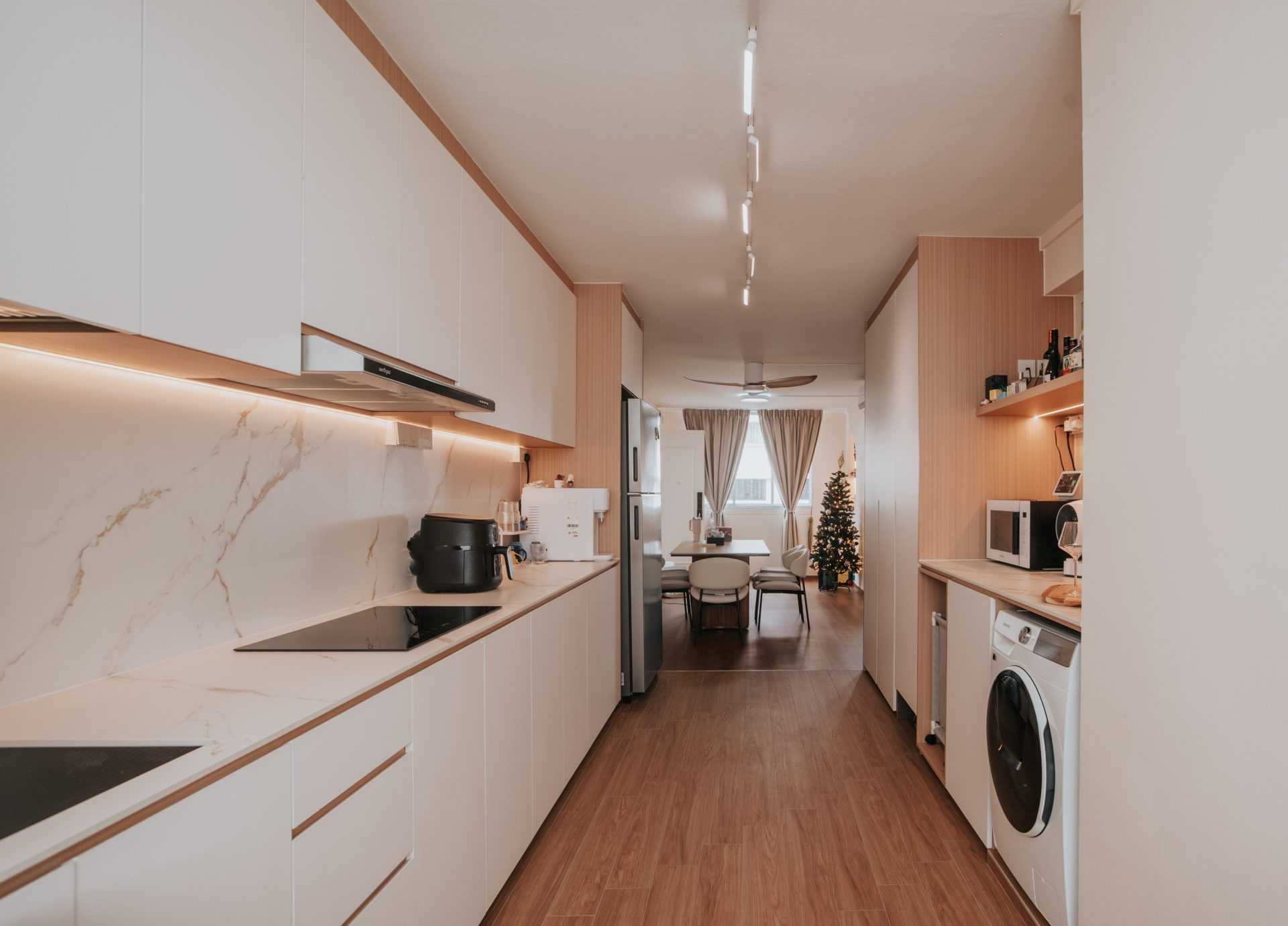 645 Hougang Ave 8